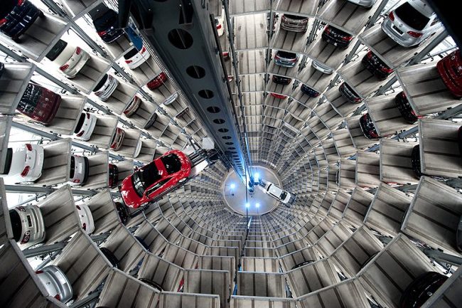 découvrez les dynamiques du marché automobile complexe, un secteur en constante évolution, où l'innovation, la technologie et les enjeux environnementaux redéfinissent les pratiques des acteurs clés. informez-vous sur les tendances, les défis et les opportunités qui façonnent l'avenir de cette industrie.
