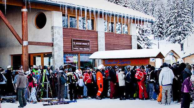 découvrez les assurances ski indispensables pour profiter en toute sécurité de vos vacances à la montagne. protection optimale contre les accidents, blessures et interruptions de séjour.
